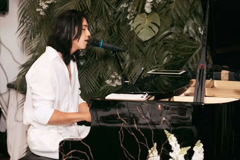 RayO từng tham gia The Debut 2018 nhưng sớm dừng chân. Ảnh: FB RayO.