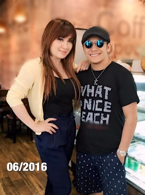 Vừa qua, các nghệ sĩ ở Mỹ tổ chức đêm nhạc quyên góp cho Kasim Hoàng Vũ bởi nam ca sĩ phải sống chung với bệnh về xương hàm và gặp khó khăn về kinh tế. Ảnh: FB Trizzie Phương Trinh.