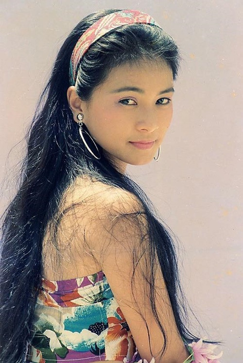 Tên tuổi của Ngọc Hiệp gắn liền với nhiều phim điện ảnh và truyền hình như: Dấu ấn của quỷ, Ba mùa, Vũ khúc con cò, Tây Sơn hiệp khách, Lạc cầm, Cô gái xấu xí, Những nẻo đường phù sa. Ảnh: Khám Phá.