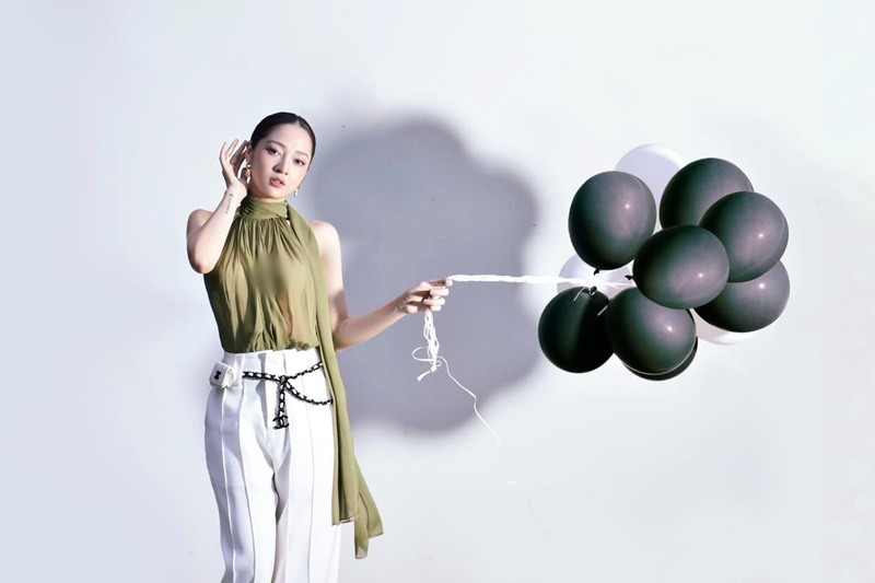 Đón tuổi 32, Bảo Anh mong sẽ nghỉ dưỡng ở Đà Lạt hoặc Phú Quốc. Ảnh: FB Bảo Anh.