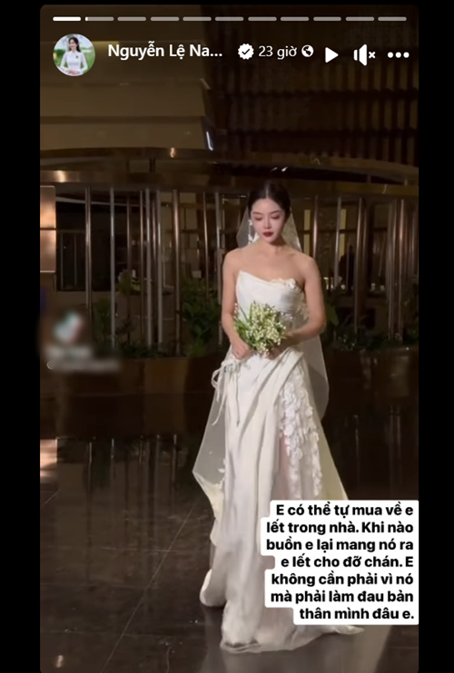 Trước khi xác nhận cuộc tình tan vỡ, Nam Em liên tục viết ẩn ý. Ảnh: FB Nam Em.