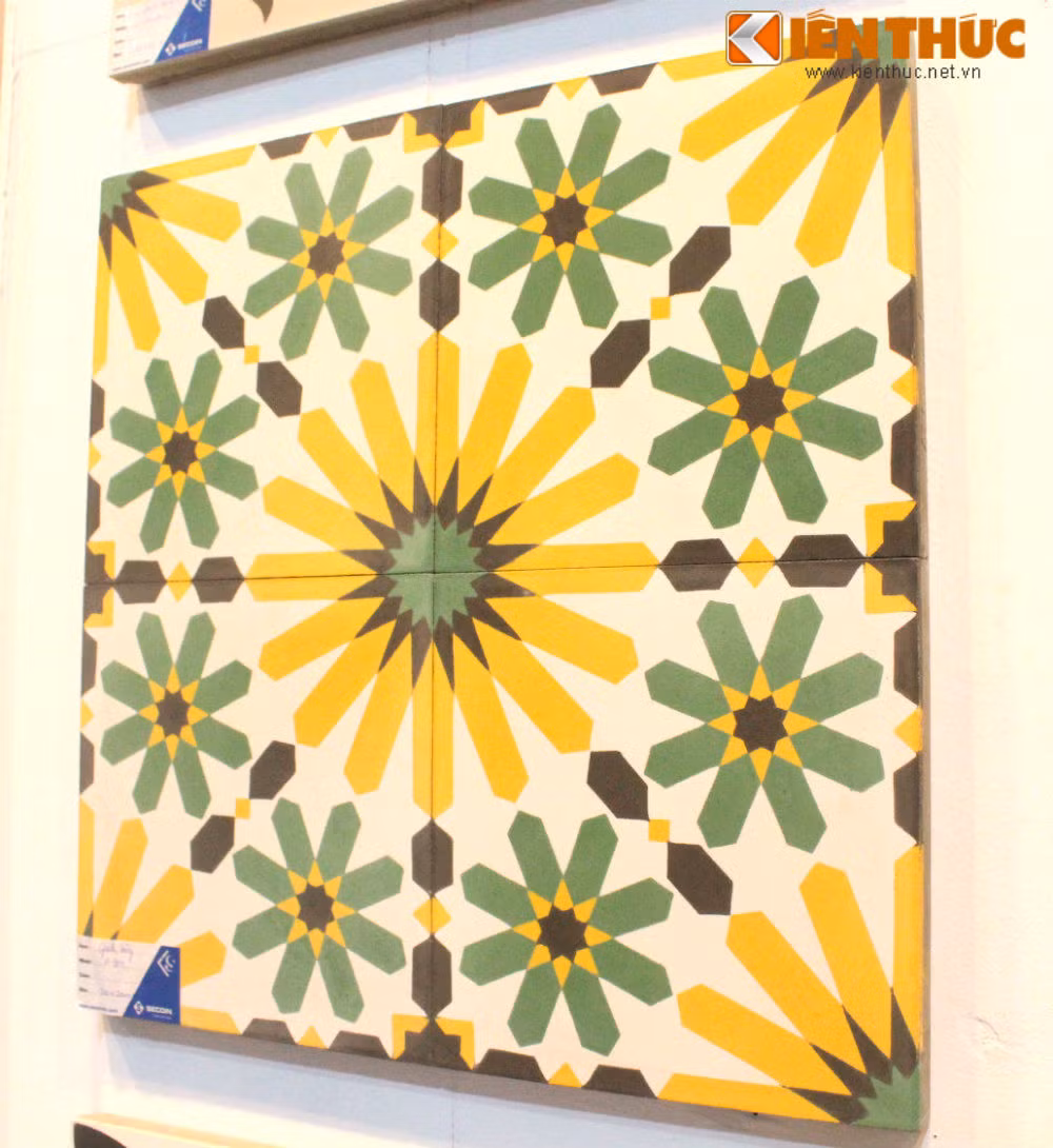 Hơn nữa, gạch có thời gian sử dụng rất dài và chịu được nhiều tác động mà không bị hư hại.