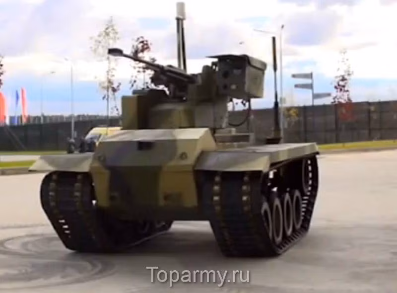 Dmitriy Fufaev cho biết: “Trong một tình huống phức tạp các chiến sĩ trinh sát đi xe môtô bốn bánh thực hiện bài tập phát hiện đối phương giả định. Các tổ hợp tự động hóa Nerekht đã được dùng để yểm hộ toán trinh sát. Trong buổi trình diễn mỗi khung bệ xe đã tiêu diệt một mục tiêu bọc thép của “địch” bằng cách tự nổ. Trong tương lai chúng tôi định lắp lên khung bệ một tay máy, nhờ đó có thể sử dụng xe nhiều lần. Robot sẽ ném thuốc nổ và trở về căn cứ. Để làm điều này chúng tôi dự định tăng tốc độ của robot”.