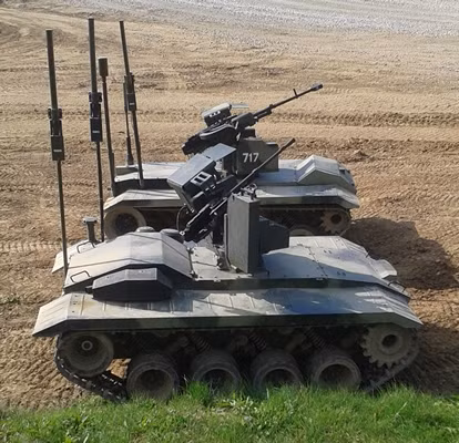 Các chiến sĩ trinh sát và đặc nhiệm Nga sẽ nhận được robot kamikaze có một không hai Nerekhta (tên một dòng sông ở tỉnh Kostroma), có thể tự tiêu diệt tăng thiết giáp hạng nặng và công sự kiên cố của đối phương bằng cách tiến đến sát và nổ tung.