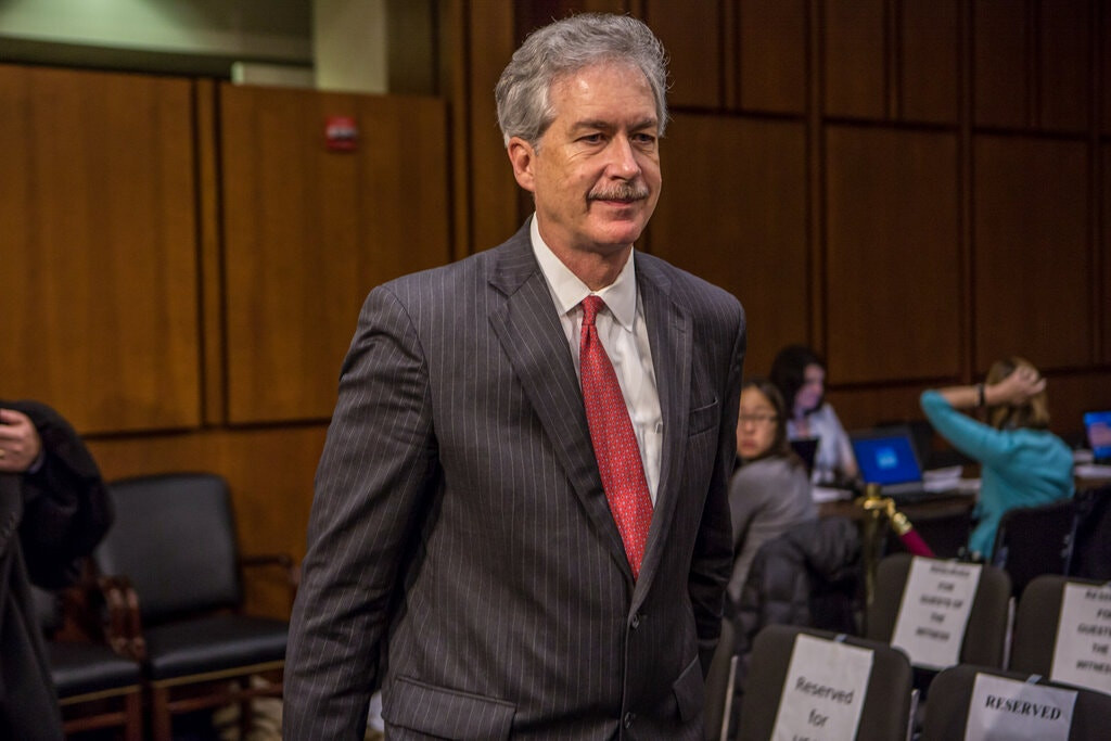 Trong khoảng thời gian từ tháng 8/1998 đến tháng 6/2001, ông Burns là Đại sứ Mỹ tại Jordan, và là Đại sứ Mỹ tại Nga từ năm 2005 đến 2008. Ảnh: NYT.