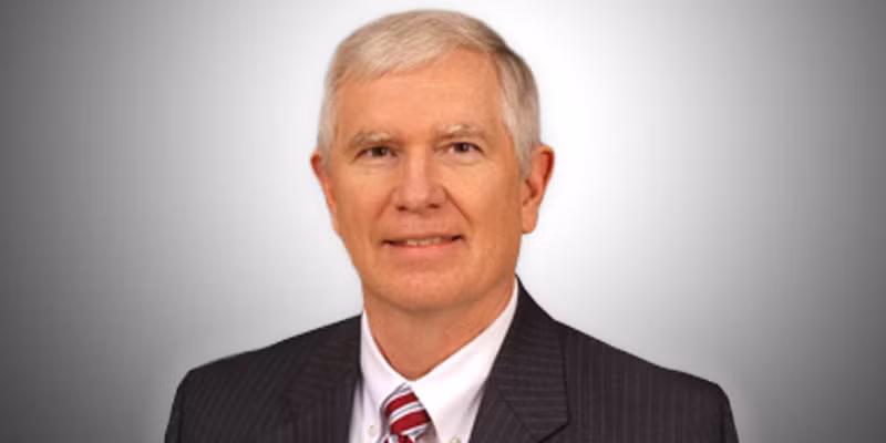 Ông là thành viên của Ủy ban hạt Madison trong khoảng thời gian từ năm 1996 đến 2011. Ảnh: YHN.