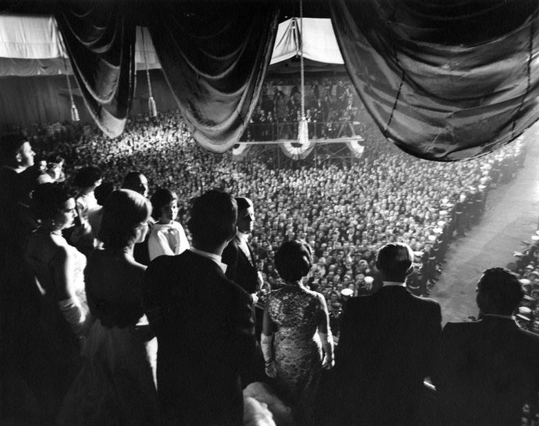 Buổi tiệc mừng nhậm chức của Tổng thống John F. Kennedy tại Washington hồi tháng 1/1961.