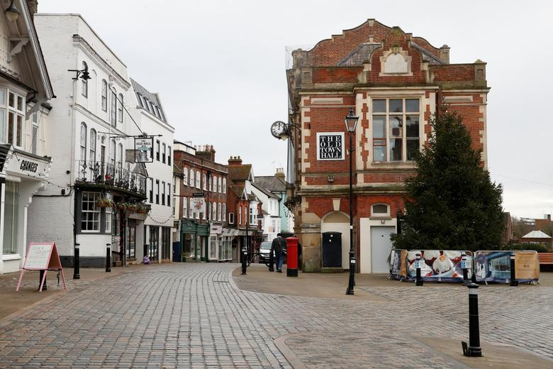 Ben trong nuoc Anh vua phong toa toan quoc vi COVID-19-Hinh-7