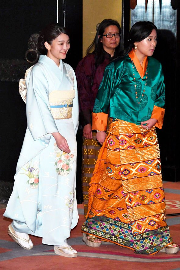 Cô nhận được sự yêu mến của người dân Bhutan bởi sự giản dị, khiêm tốn cũng như tính cách thân thiện, dễ gần. Ảnh: Getty.