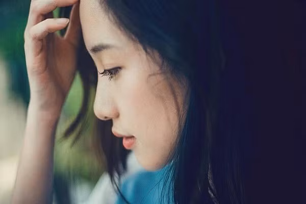 Phu nu khon ngoan nen cat dut 2 kieu tinh than