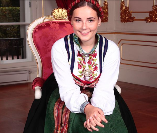 Công chúa Ingrid Alexandra hiện đứng thứ hai trong danh sách thừa kế ngai vàng Na Uy, sau cha cô - Thái tử Haakon. Ảnh: Instagram. 