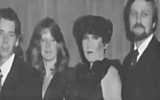 Cuộc điều tra của Chamberlin đã dẫn đến việc Judy bị bắt giữ. Các nhà chức trách đã khai quật thi thể hai người chồng trước của Judy là Goodyear và Morris cùng con trai của Judy, Michael. Cả ba người đều chết vì chất độc asen. Ảnh: BM.