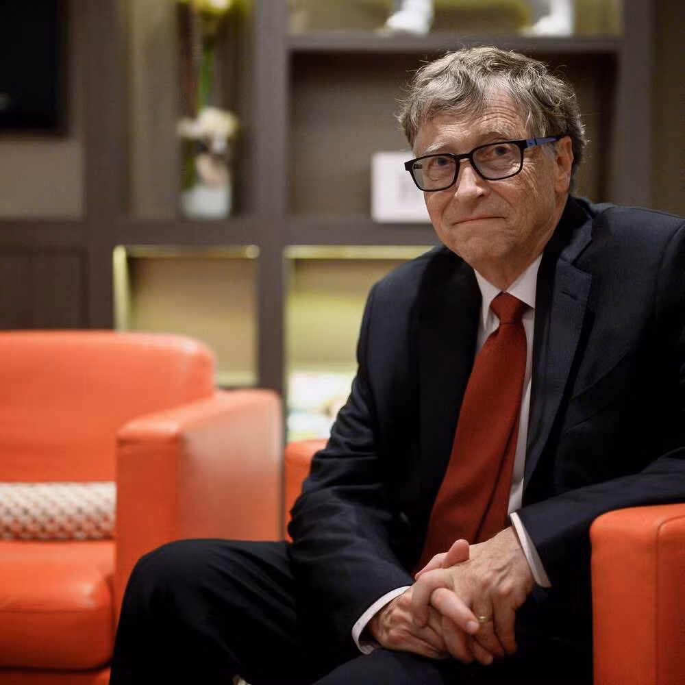 Bill Gates noi gi khi duoc tiem vac xin phong COVID-19?-Hinh-2