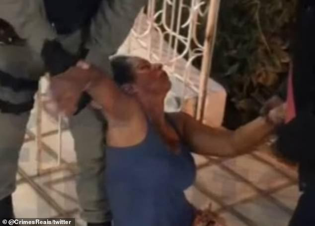 Josimare đã bị cảnh sát bắt giữ và được chuyển đến Bệnh viện Điều trị Tâm thần để được đánh giá toàn diện về sức khỏe tâm thần. Nữ nghi phạm đang bị giam giữ.