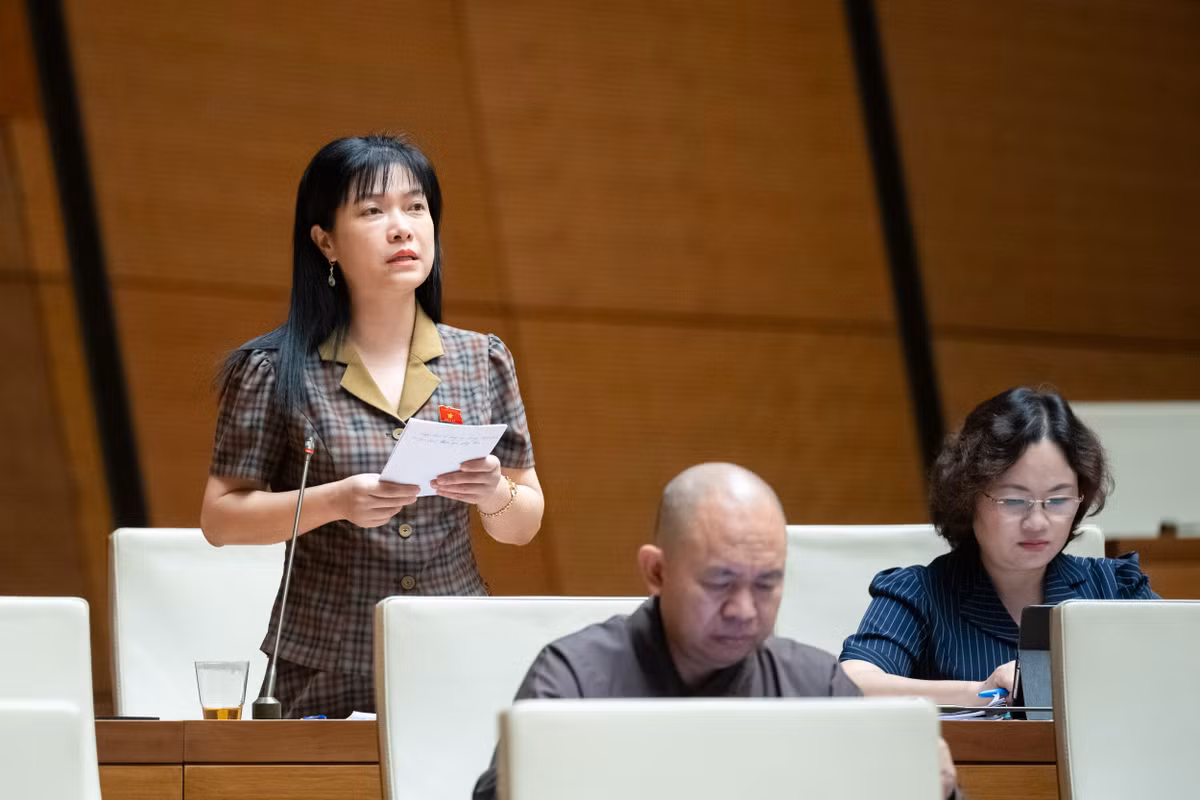 ĐBQH: Đề nghị cho dịch vụ chia sẻ chuyến xe dưới 10 chỗ hoạt động - Hình 2 DBQH: De nghi cho dich vu chia se chuyen xe duoi 10 cho hoat dong-Hinh-2