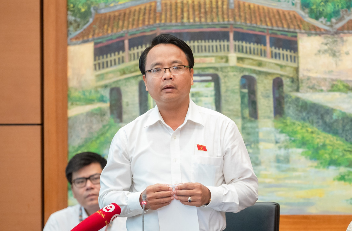 ĐBQH: Lý do cán bộ lo giữ sự an toàn trước tiên, không dám làm - Hình 2 DBQH: Ly do can bo lo giu su an toan truoc tien, khong dam lam-Hinh-2