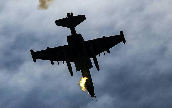 Do sự phát triển của vũ khí phòng không, đặc biệt tên lửa phòng không vác vai đã khiến cho loại cường kích này tổn thương nhiều trên chiến trường.