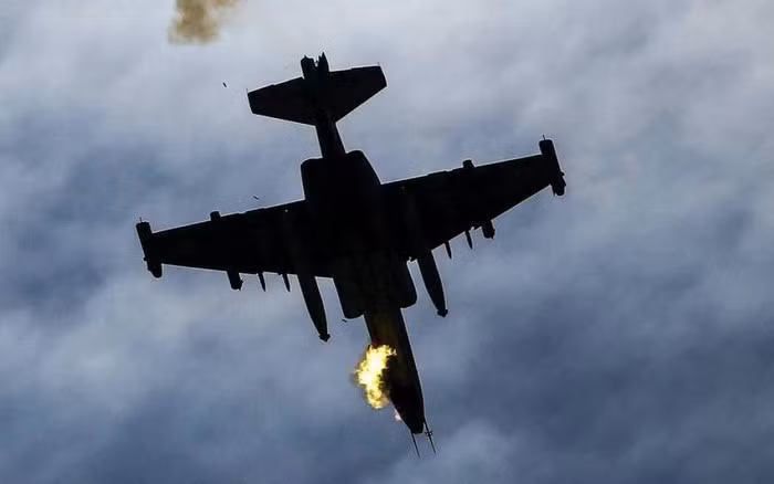 Do sự phát triển của vũ khí phòng không, đặc biệt tên lửa phòng không vác vai đã khiến cho loại cường kích này tổn thương nhiều trên chiến trường.