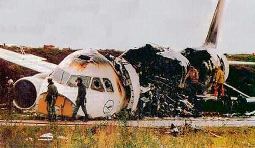 Nhin lai nhung vu tai nan cua may bay A320-200 hinh anh