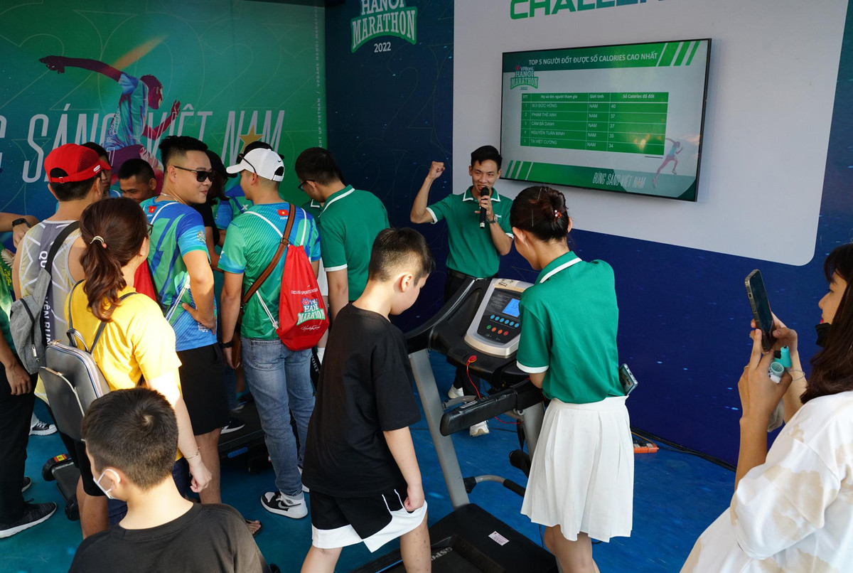 Soi dong giai chay Marathon quoc te chinh thuc cua Ha Noi truoc gio tranh giai-Hinh-6