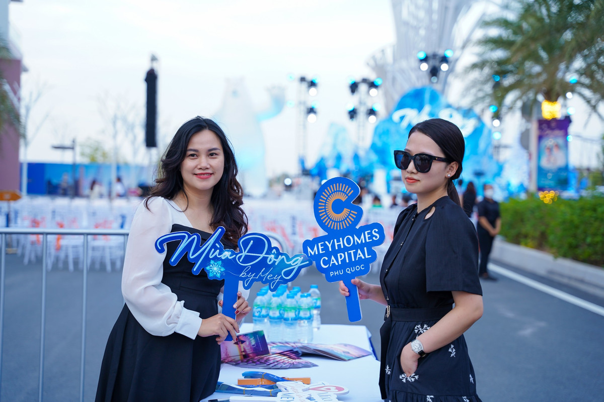 Mua Dong by Mey #2 – Tan huong khong khi Giang sinh va nam moi cung Trung Quan Idol va Bui Anh Tuan-Hinh-5