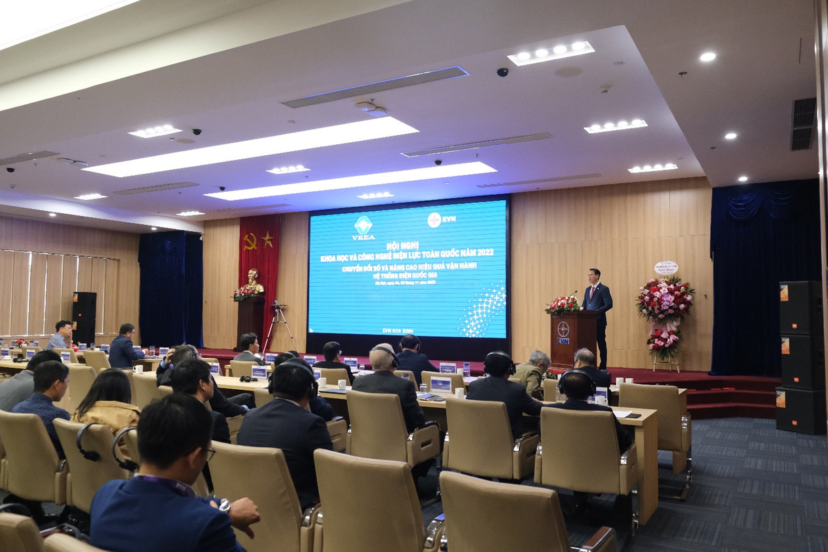 Thúc đẩy chuyển đổi số trong lĩnh vực điện lực Thuc day chuyen doi so trong linh vuc dien luc