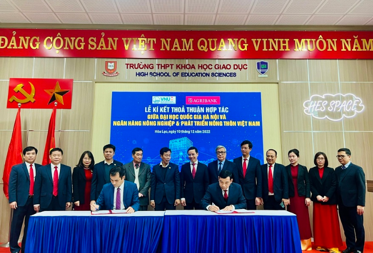 Agribank va Dai hoc Quoc gia Ha Noi ky ket thoa thuan hop tac toan dien