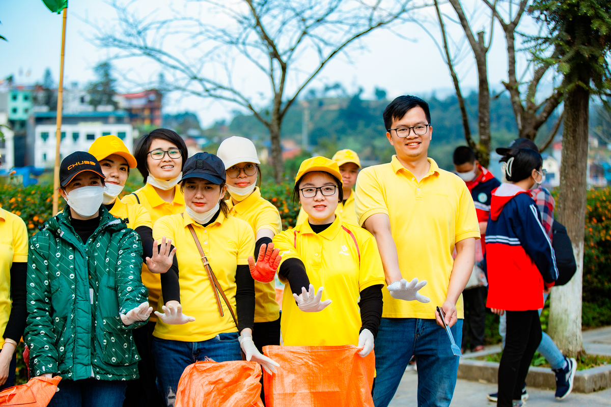 Sa Pa ra quan don dep va trong hang nghin cay xanh-Hinh-4