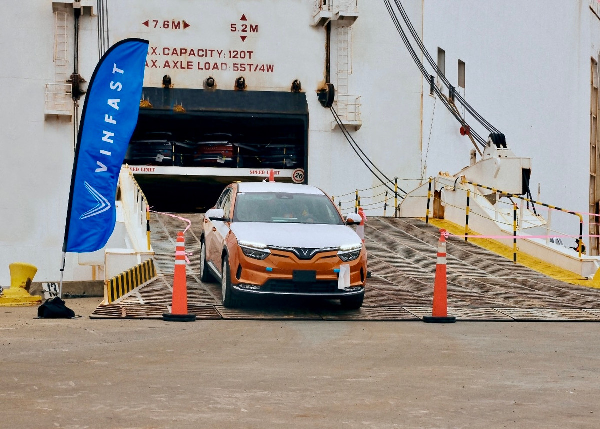 Lo xe dau tien cap cang California - VinFast nhan giay phep ban hang tai My-Hinh-4