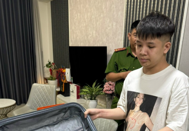 Theo lời khai của Thái, từ khi tham gia môi giới mại dâm thông qua các nhóm kín đến khi bị phát hiện, bị can này đã hưởng lợi bất chính từ phí gia nhập của các thành viên và tiền môi giới mại dâm số tiền hơn 15 tỷ đồng. 