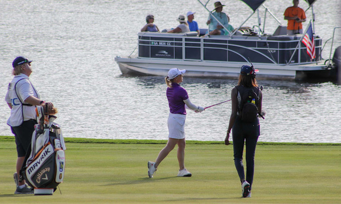 Môn thể thao golf có quy định khá rõ ràng về trang phục và bộ dụng cụ khi chơi. Người chơi cần nắm rõ về những yêu cầu này.