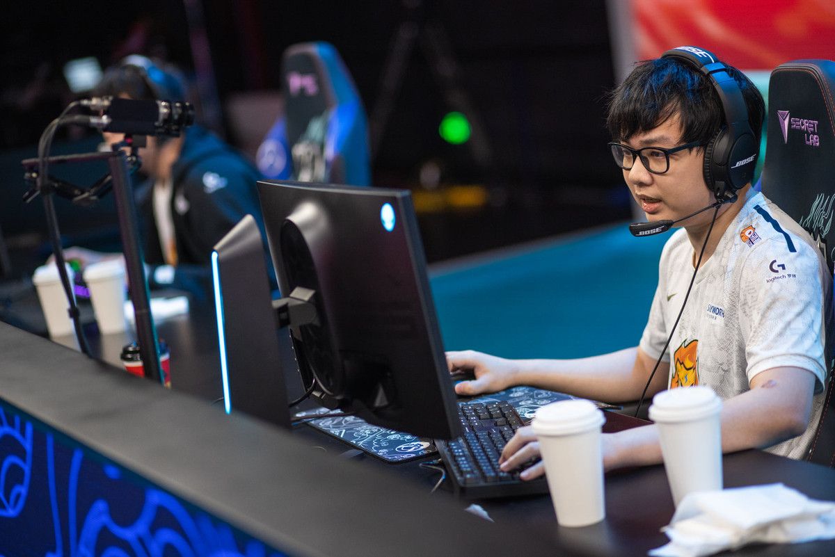 Nhưng sau tất cả thì thật tuyệt vời là SofM cũng đã dần vượt qua và trở thành trụ cột của Snake Esports ở thời điểm hiện tại.