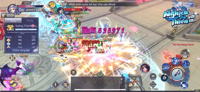 Nghịch thiên với ta cho phép người chơi thỏa sức ảo hóa thành các nhân vật khác nhau từ nhiều "vũ trụ" tiên khiệp - kiếm hiệp như: Ngao Bính, Na Tra, Đoạn Tâm, Mị Hồ,...