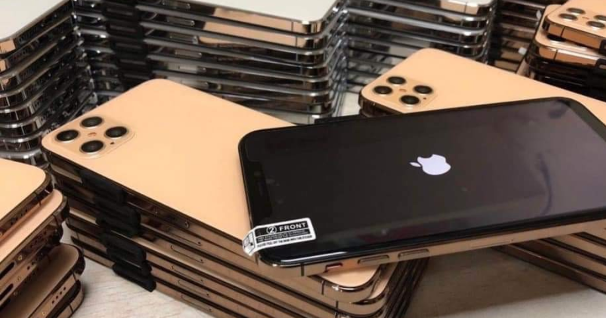 Trước đó, giới yêu công nghệ đã xôn xao với thông tin iPhone 12 được bán tràn lan tại Trung Quốc dù chưa chính thức ra mắt.