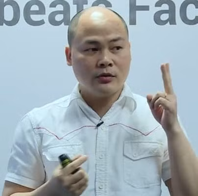 CEO Nguyen Tu Quang: Apple nen thay cong ket noi Lightning bang USB-C