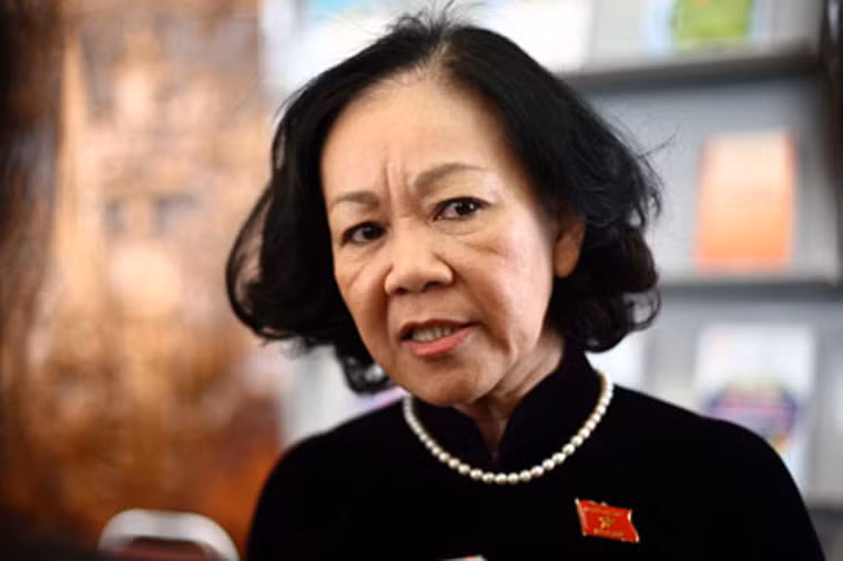 Chủ nhiệm Ủy ban về Các vấn đề xã hội Trương Thị Mai ( 58 tuổi, quê quán tỉnh Quảng Bình).