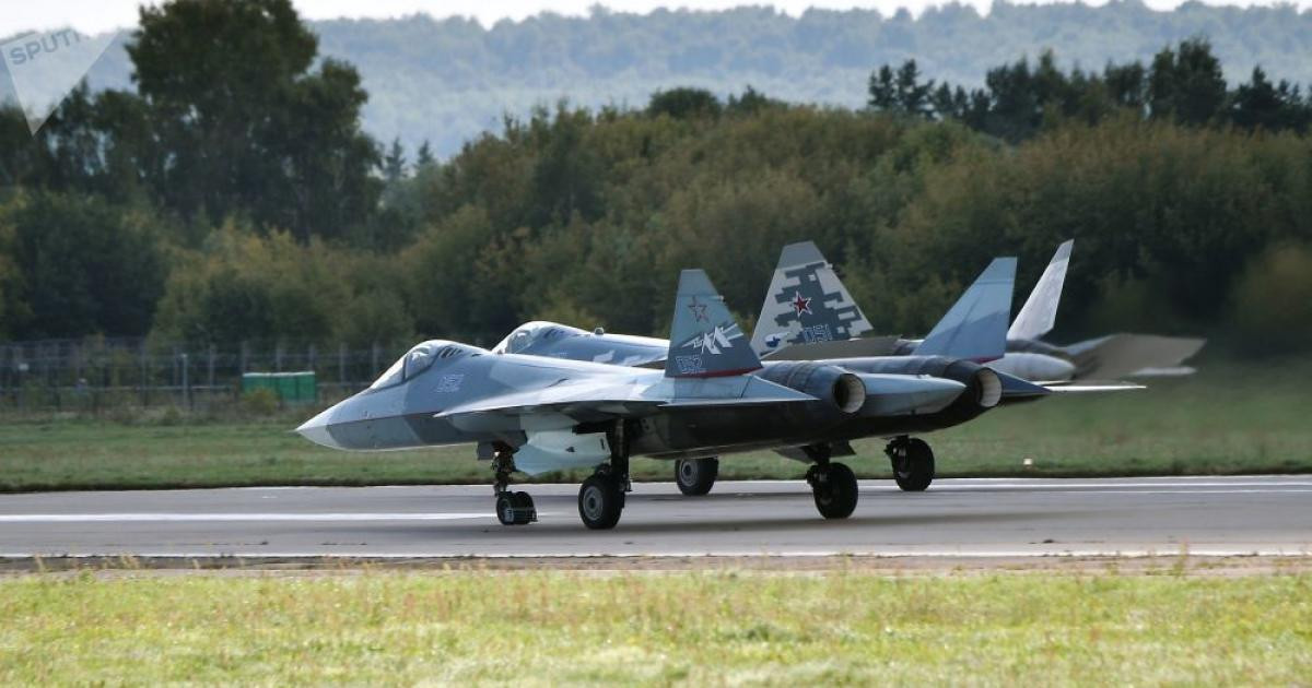 Để kiểm tra khả năng chiến đấu thực tế, năm 2019 Nga đã triển khai nhiều máy bay chiến đấu Su-57 tới chiến trường Syria. Tuy nhiên, không có bằng chứng cho thấy những chiếc Su-57 đã tham gia các nhiệm vụ chiến đấu trực tiếp. Ảnh: Máy bay Su-57 - Nguồn: Wikipedia.