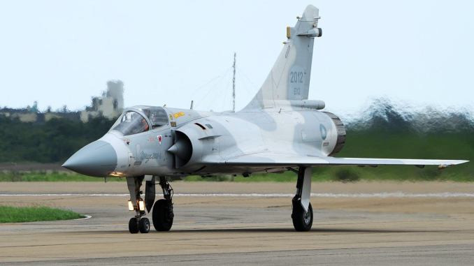 Tính đến nay, đã qua hơn 20 năm sử dụng, không quân Đài Loan đã mất tổng cộng 6 chiếc Mirage-2000 do tai nạn, chiếm 10% số lượng Mirage-2000 mua từ Pháp....