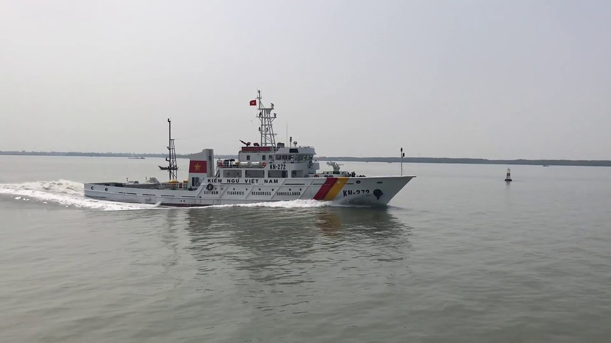 Với việc đưa vào trang bị loại tàu tuần tra KN-750 vô cùng hiện đại, có thời gian bám biển lâu dài, tính năng tốt và có số lượng đông đảo giúp cho lực lượng Kiểm ngư Việt Nam có khả năng bao quát tốt hơn vùng biển rộng lớn của nước ta, giúp đỡ ngư dân tích cực trong những chuyến ra khơi, bảo vệ vững chắc hơn chủ quyền thiêng liêng của Tổ quốc. Video Bàn giao tàu kiểm ngư hiện đại nhất Việt Nam - Nguồn: VTC14