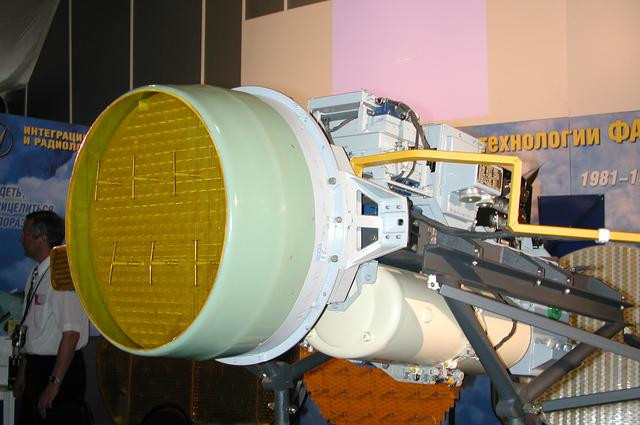 Radar mới của Su-22 có thể phát hiện mục tiêu có diện tích phản xạ radar RCS 5m2 từ khoảng cách 75km, theo dõi cùng lúc 10 mục tiêu và tiến công đồng thời 2 mục tiêu. Đặc biệt, radar có khả năng dẫn bắn các loại tên lửa không đối không/đối hải/đối đất dẫn đường bằng radar.