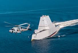 Tàu Zumwalt sử dụng tên lửa hành trình Tomahawk để tấn công các mục tiêu trên bộ và chống hạm, và được trang bị tên lửa RIM-162 Sea Sparrow cải tiến để phòng không. Ảnh: Tàu khu trục lớp Zumwalt - Nguồn: Hải quân Mỹ