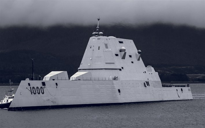Lợi thế lớn nhất của USS Zumwalt là khả năng tàng hình. USS Zumwalt có hình dáng hoàn toàn khác với mọi tàu chiến thông thường, các cột ăng ten, đĩa radar và thiết bị viễn thông đều nằm khuất hoặc được bao bọc bên trong một cấu trúc nặng 900 tấn ở bên trên con tàu. Ảnh: Tàu khu trục lớp Zumwalt - Nguồn: Hải quân Mỹ