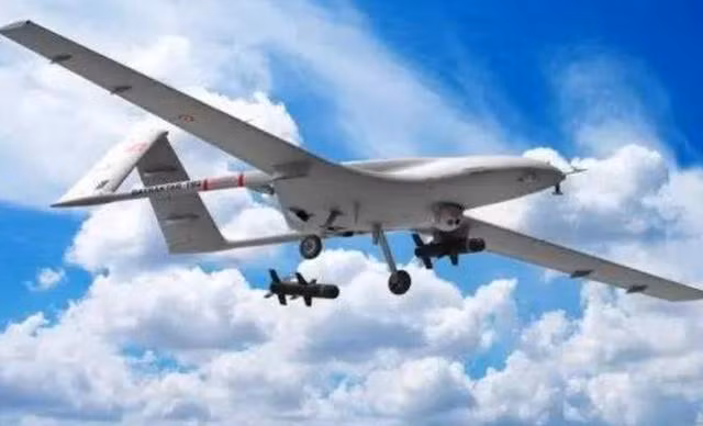 Thổ Nhĩ Kỳ đã cung cấp vũ khí, thiết bị quân sự và lính đánh thuê vào Libya, nhất là các loại máy bay không người lái (UAV); tuy nhiên phái Chính phủ Thống nhất Quốc gia (GNA) do Thổ Nhĩ Kỳ ủng hộ, đang bị Quân đội Quốc gia Libya (LNA), đánh cho tơi tả.