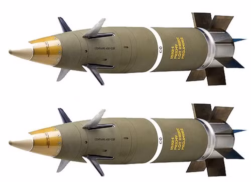 Ngoài đạn nổ phá thông thường, các quốc gia như Mỹ, Nga, Trung Quốc, Đức…đã phát triển các loại đạn có tính sát thương lớn, như đạn chùm (catset), đạn nổ trên không chống bộ binh (đạn nổ cách mặt đất từ 10-20 m, văng thành nhiều mảnh, tạo thành hình nón ngược, chụp xuống mục tiêu), đạn khoan phá bê tông; hay đạn nhiệt áp, được ví là vũ khí phi hạt nhân… Ảnh: Đạn pháo Excalibur-1B dẫn đường phức hợp của Mỹ. Nguồn: Military-today.