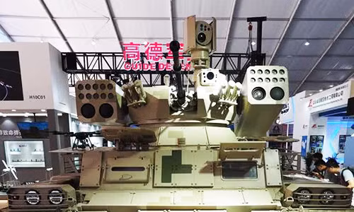 Để đảm bảo hỏa lực cho bộ binh chiến đấu, nhất là chiến đấu trong thành phố, quân đội Trung Quốc đã cải tiến xe tăng cũ thành xe chi viện hỏa lực QN-506, và gọi là xe chiến đấu yểm trợ tăng của Trung Quốc. Ảnh: Xe chi viện hỏa lực QN-506 - Nguồn: Wikipedia.