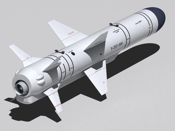 Về thông số kỹ thuật cơ bản, Kh-35E dài 4.40m, sải cánh 0.93m, đường kính 0.42m, trọng lượng 630kg. Có thể thấy tên lửa có kích thước khá nhỏ gọn, thuận tiện trong việc di chuyển, lắp đặt. Ví dụ như trên tàu tên lửa 12418 Molniya có thể mang tới cơ số đạn 16 quả Kh-35E dù chỉ có lượng giãn nước hơn 500 tấn. Ảnh: Đồ họa 3D của tên lửa Kh-35E sau khi tháo rời động cơ phóng.