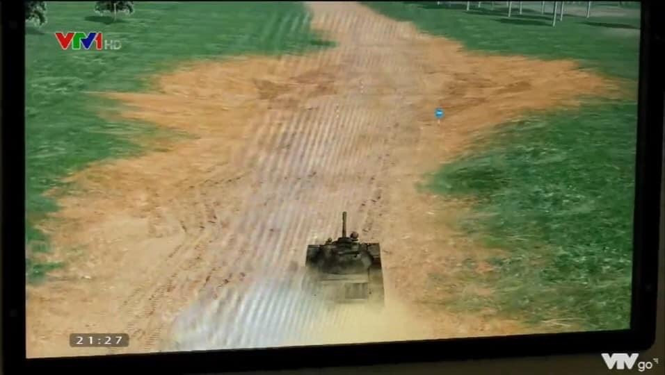 Màn hình quản lý thao tác lái xe, có thể thấy Việt Nam đã ứng dụng những công nghệ vô cùng hiện đại vào công tác huấn luyện, có những tình huống vô cùng sát với thực tế chiến đấu. Ảnh: Xe tăng T-54 huấn luyện mô phỏng.