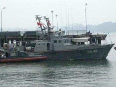 Không những thế, một số tàu tuần tra Grif cũng đang phục vụ thầm lặng trong biên chế Hải quân Việt Nam. Các tàu này có nhiệm vụ trực chiến tại các cảng quân sự, tuần tra ngăn chặn tàu bè vào khu vực cấm, chống người nhái tiếp cận,… Ảnh: Các tàu Grif của Hải quân Việt Nam.