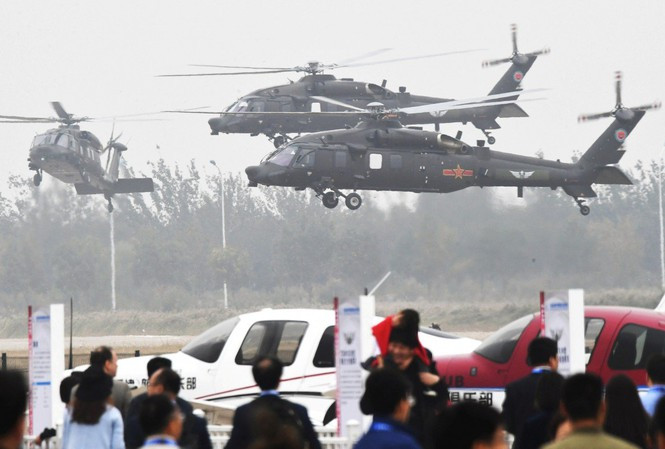 Với những khả năng như vậy, Z-20 được giới quân sự Trung Quốc đánh giá cao, với tải trọng lớn hơn, cho phép binh sĩ mang theo nhiều trang bị, nhất là vũ khí cá nhân và rất phù hợp khi thực hiện nhiệm vụ trên vùng núi của cao nguyên Thanh – Tạng, nhất là khu vực giáp giới với Ấn Độ.