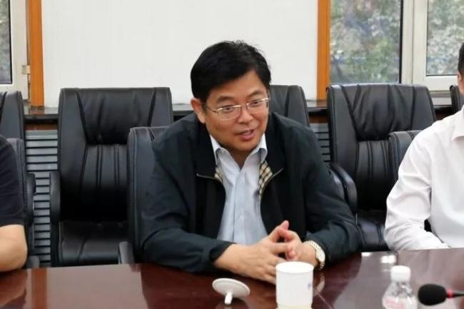 Tình hình không có sự khác biệt, khi CCDI mở lại cuộc thành tra trong một tháng tại CSIC vào năm 2017; kết luận của đoàn thanh tra chỉ ra rằng, Đảng ủy CSIC đã không khắc phục tất cả các vấn đề kết luận thanh tra từ năm 2015; thiếu tập trung vào các trách nhiệm chính; không tập trung vào thực hiện các nhiệm vụ chính trị và chiến lược của trung ương. Ảnh: Cựu Chủ tịch Hồ Vấn Minh khi còn đương chức.